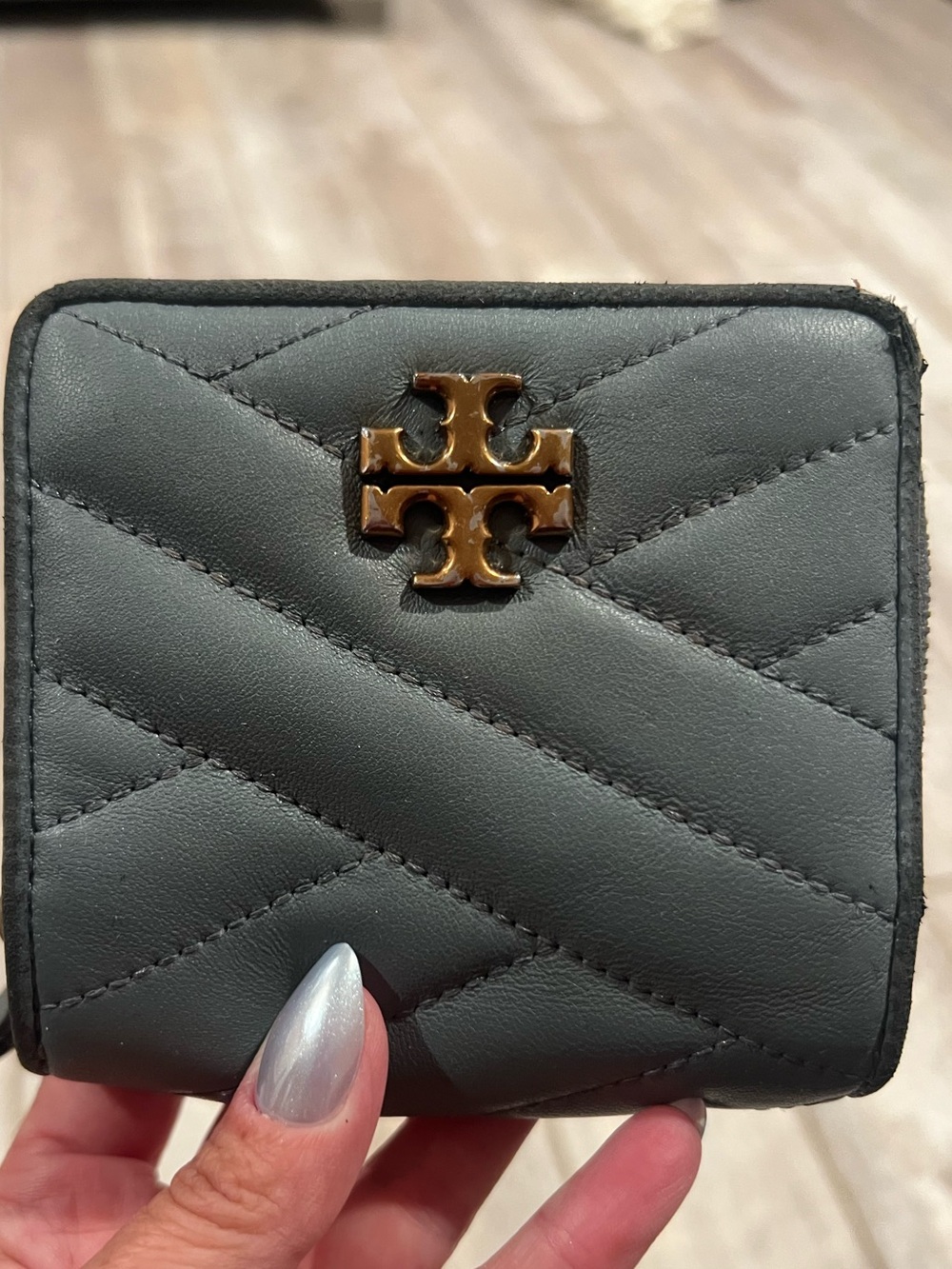 Tory Burch Kira Chevron dark grey Bi-Fold Wallet